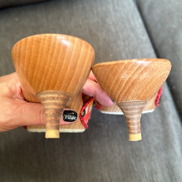 Worn Once? Burberry Kitten Heel Shoes size 37 - Picture 7 of 7